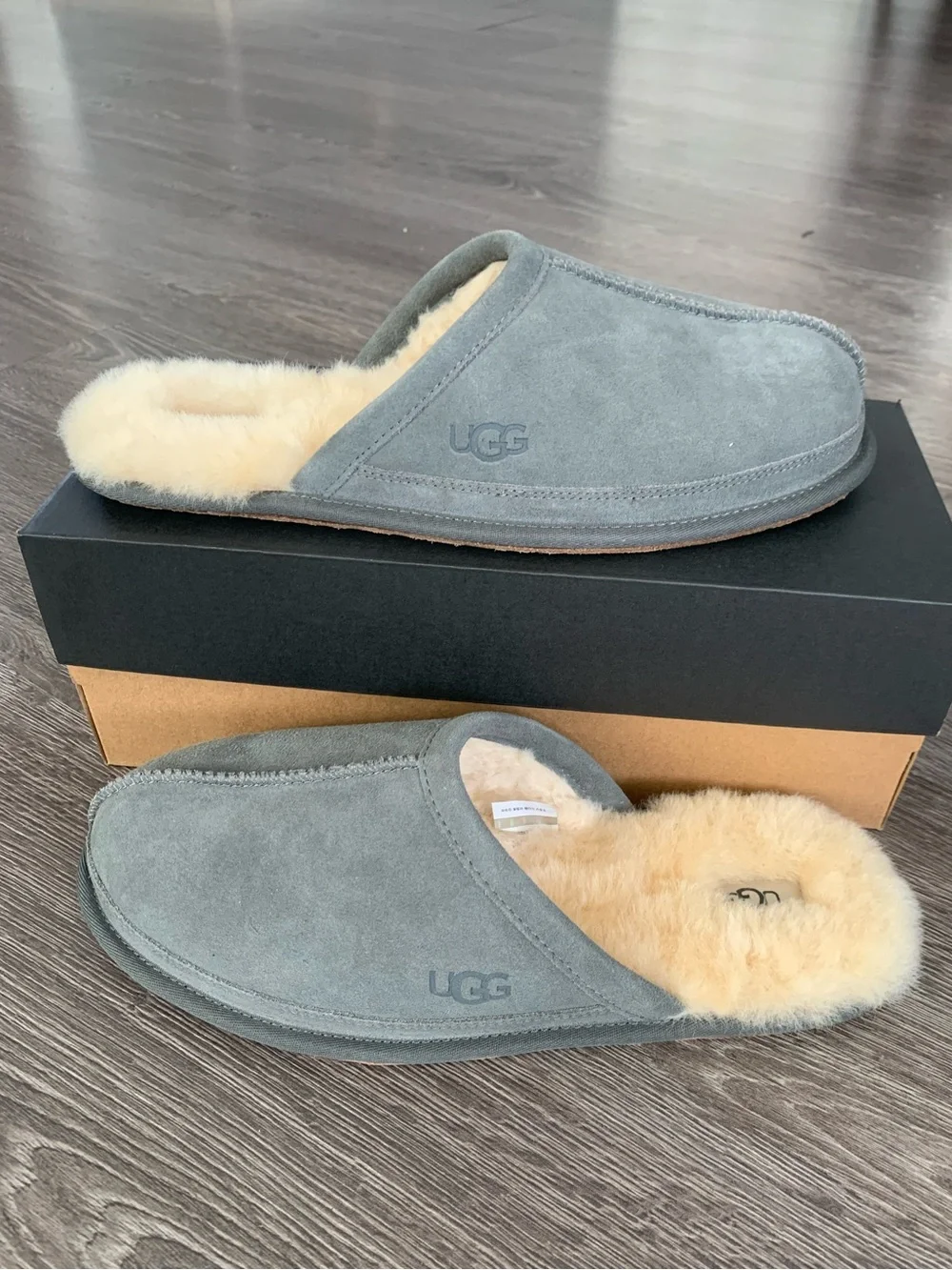 UGG Men's vanwyn Suede Shearling-Lined Slipper